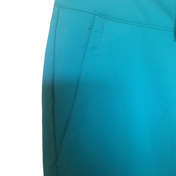 NikeGolf Tour Performance Dri-Fit Bermuda Shorts - Picture 3 of 7